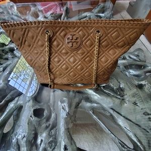 Tory Burch - Marion Small East West Quilted Tote